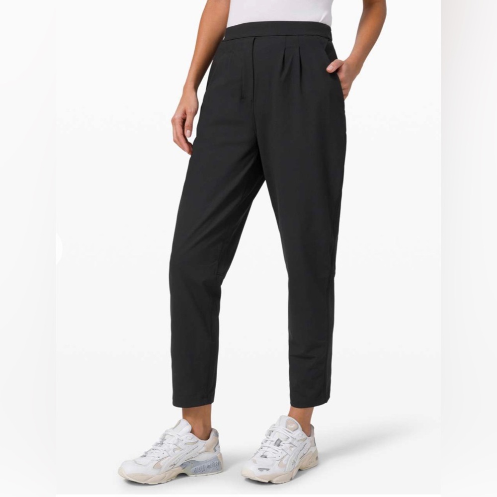 Lululemon athletica Essential High-Rise Trouser Black